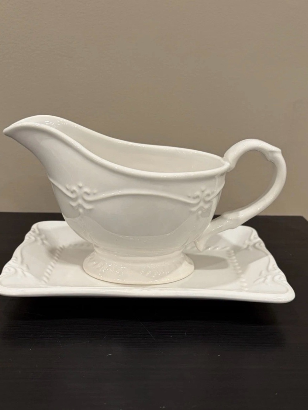 White Ceramic Gravy Boat with Underplate